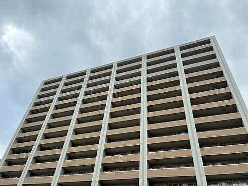 コンフォールスクエアさいたま新都心の外観|建物外観※2026年7月の写真