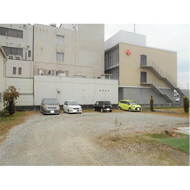 岐阜市茜部本郷２丁目の駐車場