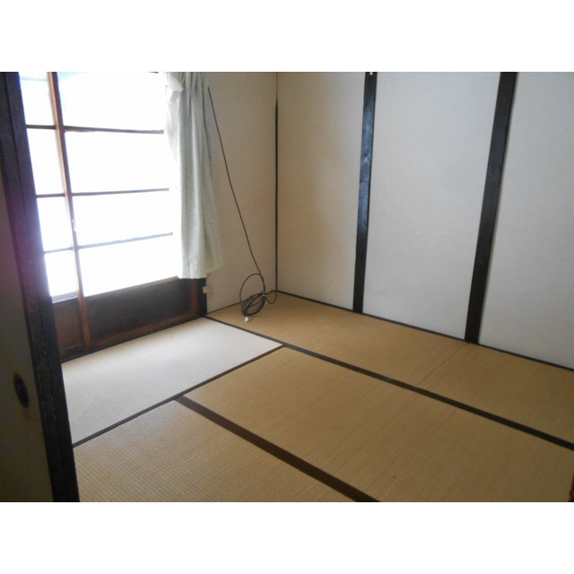 清本町横山貸家の内装|和室