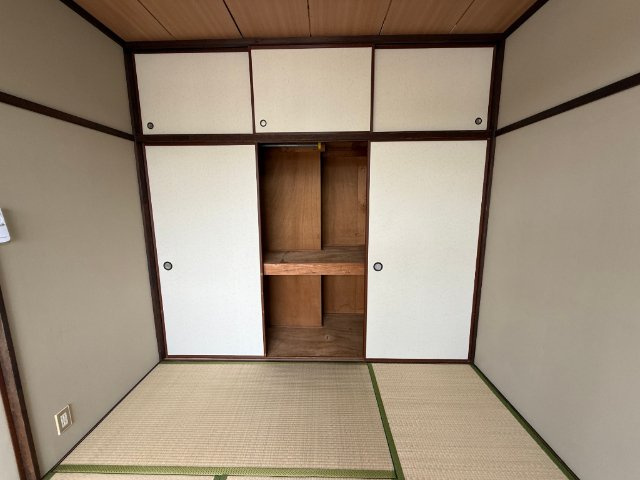 コーポカトレアの収納