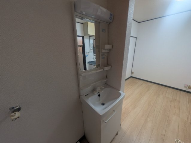 コーポカトレアの洗面所