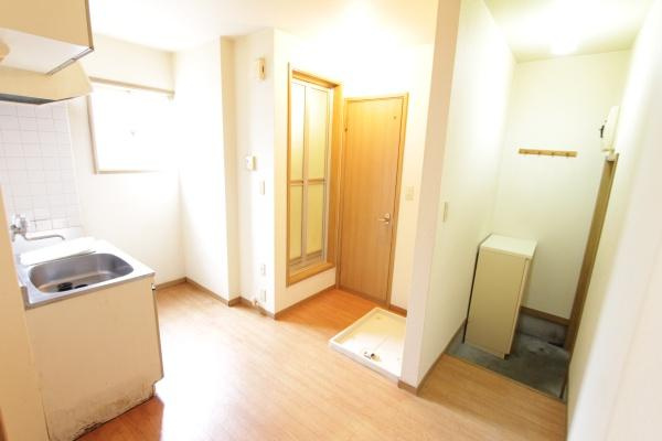 【内装】 | イーストヒルズ | ※別部屋イメージ写真