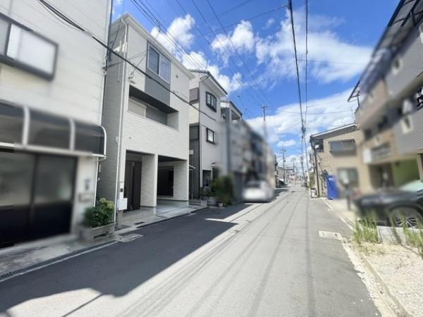 【前面道路含む現地写真】 | 守口市菊水通3丁目　中古戸建