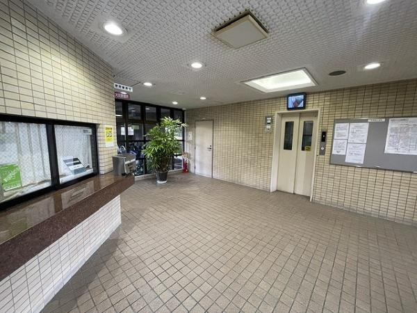 【エントランス】 | ライオンズマンション東花園