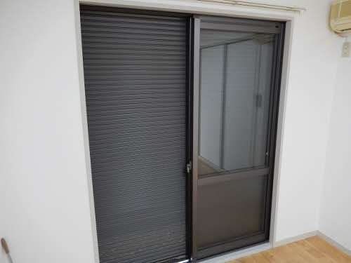  | Ｌｏｇｅｍｅｎｔ ｄｅ ｈａｕｔ ｐｏｎ | 【雨戸】