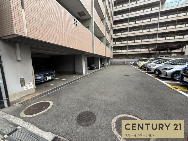コージーコートの駐車場|★駐車場★