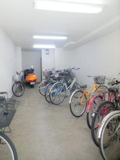 グレース泉尾の駐車場|★駐輪場です★