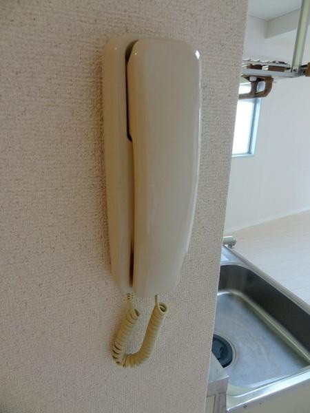 ヴァンコート三軒家東のセキュリティ|★インターホンあり★