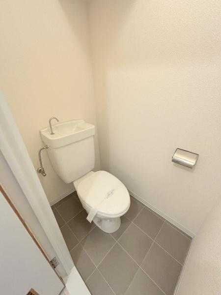 栄平尾マンションのトイレ