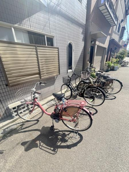 CT国際弁天町の駐車場