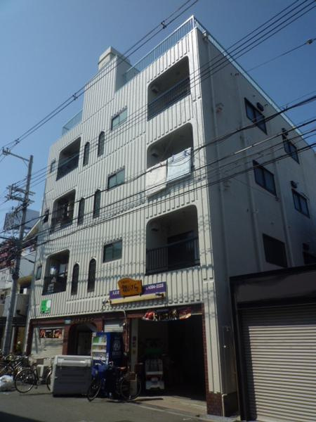 コーポ久栄の外観|★鉄骨造の４階建★