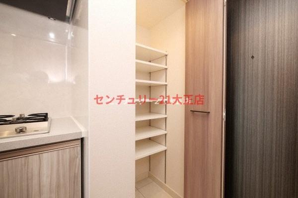 レジュールアッシュアーバンイールの玄関