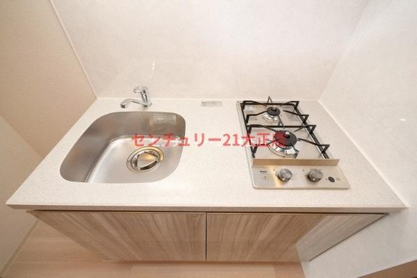 レジュールアッシュアーバンイールのキッチン