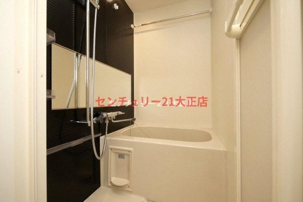 レジュールアッシュアーバンイールの浴室