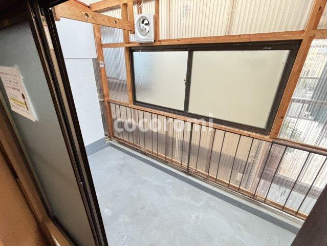 守口市大久保町貸家のバルコニー