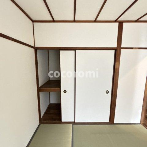 松丘町貸家の和室