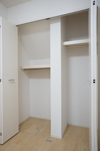 エレガンスⅧの収納