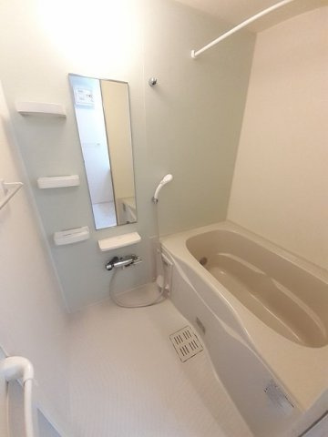 城泉タケノ　Ａの浴室