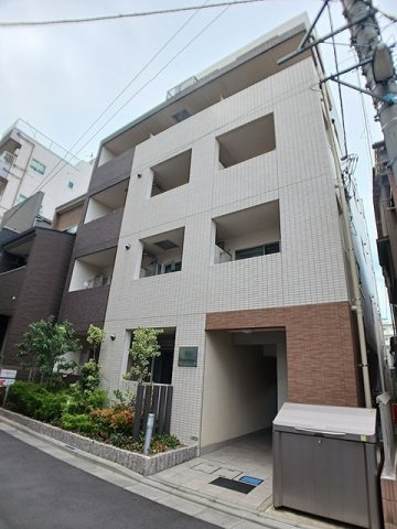 ＧＲＥＥＮ　ＧＲＯＶＥの外観