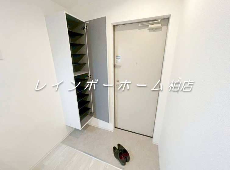 特典：仲介手数料が無料です!!の玄関|同施工。参考写真。