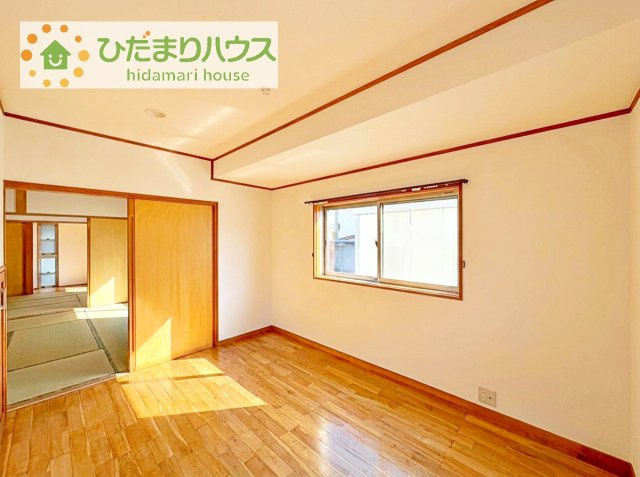 【洋室】 | 土浦市滝田2丁目　中古戸建 | 『自分の部屋がほしいー！』と言われるのはいつだろう？
マイホームなら余裕の部屋数！子供部屋はもちろん、収納場所も多いですよ(^^)/
