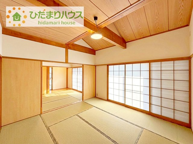 【和室】 | 土浦市滝田2丁目　中古戸建 | 来客時やご親族のお集まりにも重宝する使い勝手の良い空間です。