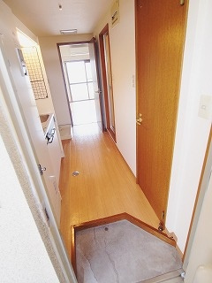 ベイサイドホーム坂の玄関