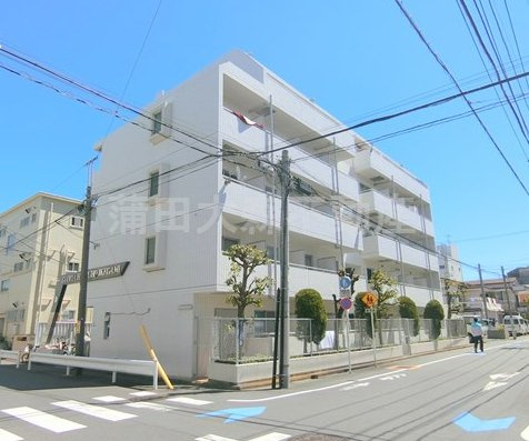 グローリア初穂池上の外観|1987年4月築　　RC鉄筋コンクリート造地上5階建て総戸数39戸
東京都大田区東矢口2丁目　東急多摩川線矢口渡駅徒歩5分、東急池上線蓮沼駅徒歩14分