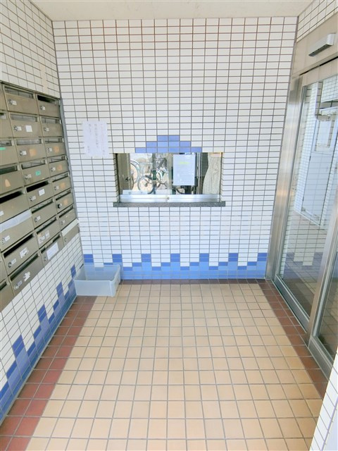 グローリア初穂池上のエントランス|エントランス　オートロック
