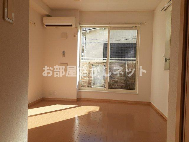 リバーサイド　元町中華街【おとり物件なし】#学生・社会人にオススメ！初期費用分割払いOK！の居間・リビング