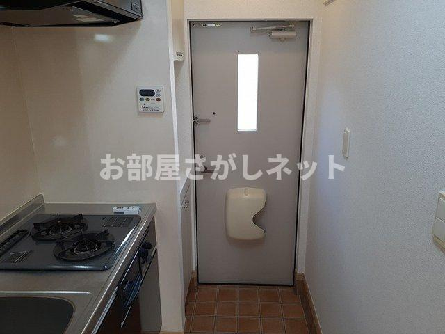 リバーサイド　元町中華街【おとり物件なし】#学生・社会人にオススメ！初期費用分割払いOK！の玄関