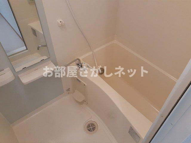 ノーブル・コーケ・横浜【おとり物件なし】#学生・社会人にオススメ！初期費用分割払いOK！の浴室