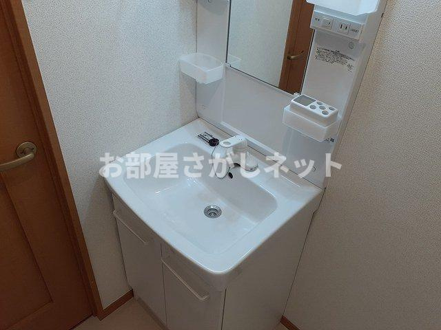 ノーブル・コーケ・横浜【おとり物件なし】#学生・社会人にオススメ！初期費用分割払いOK！の洗面所