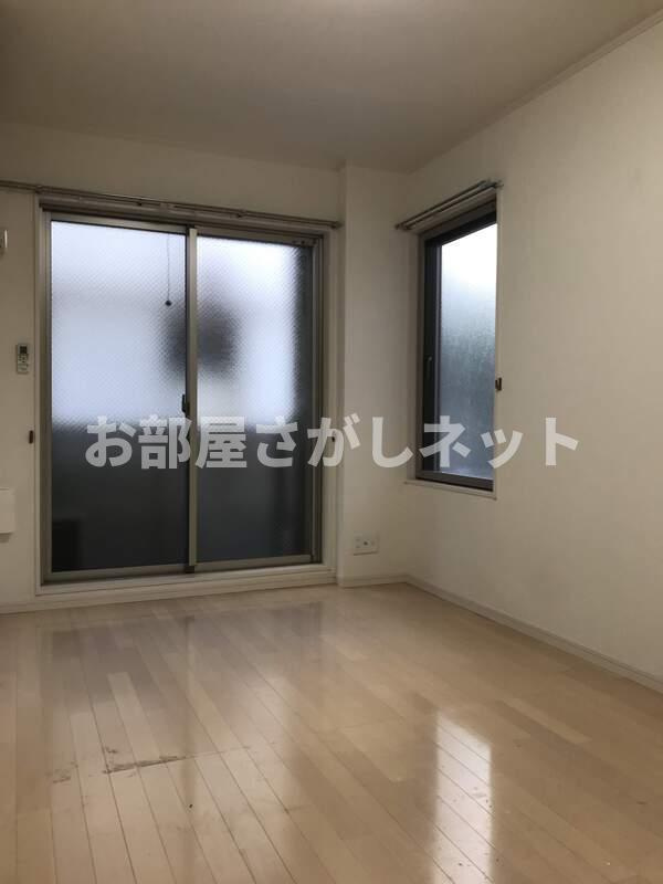 アンプルールフェール十条【おとり物件なし】#学生・社会人にオススメ！初期費用分割払いOK！の居間・リビング