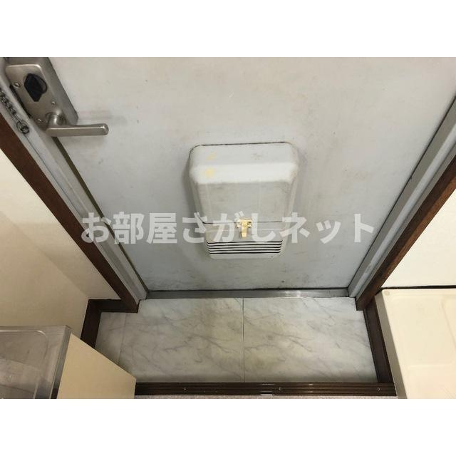 国松ビル【おとり物件なし】#学生・社会人にオススメ！初期費用分割払いOK！の玄関