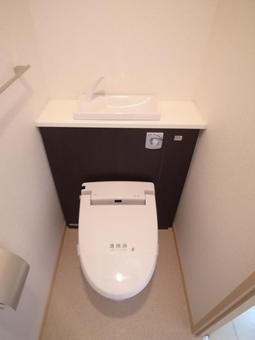 グローブ・アマランスのトイレ|清潔感のあるトイレです