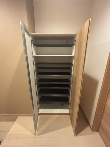 デュラカーサ　コブシⅢの玄関