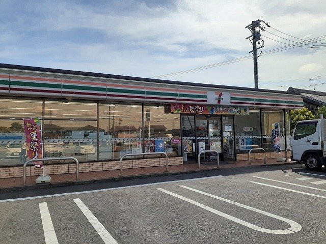 ソレアード笹山Ⅱの周辺|セブンイレブン碧南緑町2丁目店まで620m