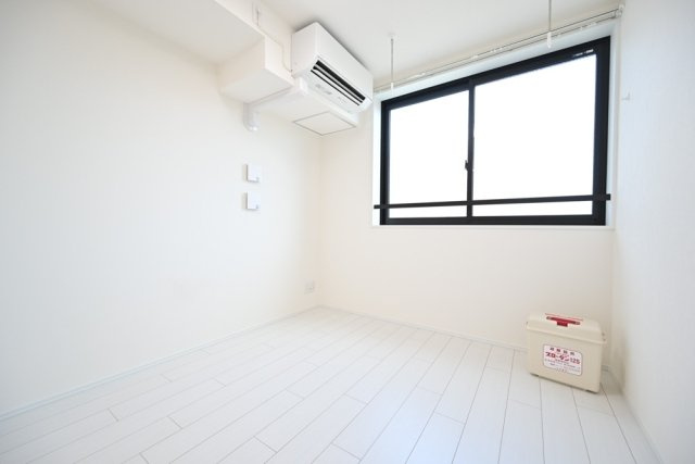 長楽町屋レジデンスの洋室|ゆったりした洋室です