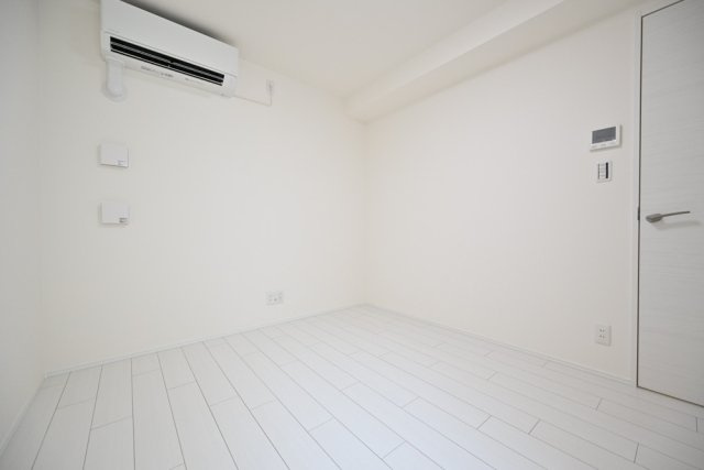長楽町屋レジデンスの洋室|個人の部屋や寝室として使える洋室です