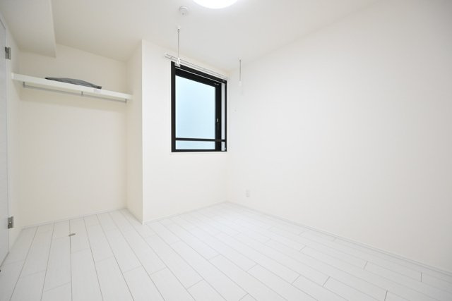 長楽町屋レジデンスの洋室|個人の部屋や寝室として使える洋室です