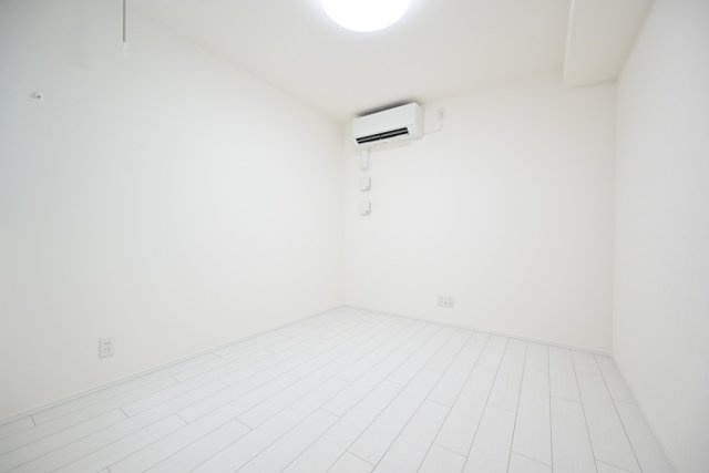 長楽町屋レジデンスの洋室|個人の部屋や寝室として使える洋室です