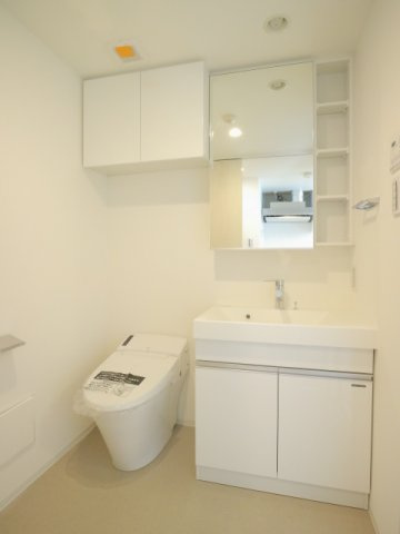 プラウドフラット浅草橋Ⅲのトイレ|コンパクトで使いやすいトイレです