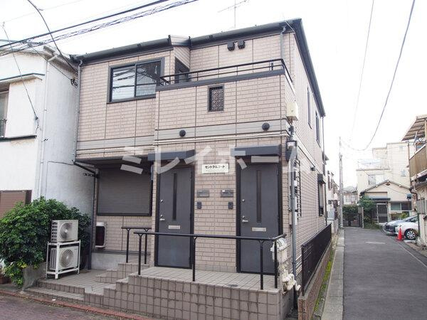 セントラルコートの外観
