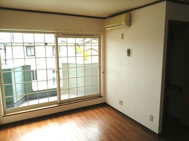 【居間・リビング】エスポワール南松