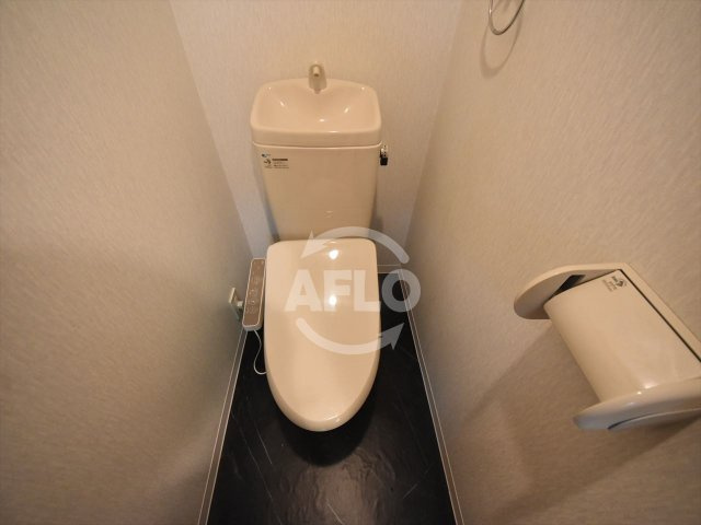 サムティ本町橋のトイレ|サムティ本町橋　温水洗浄便座