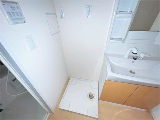 ポワロの洗面所|洗濯機置場