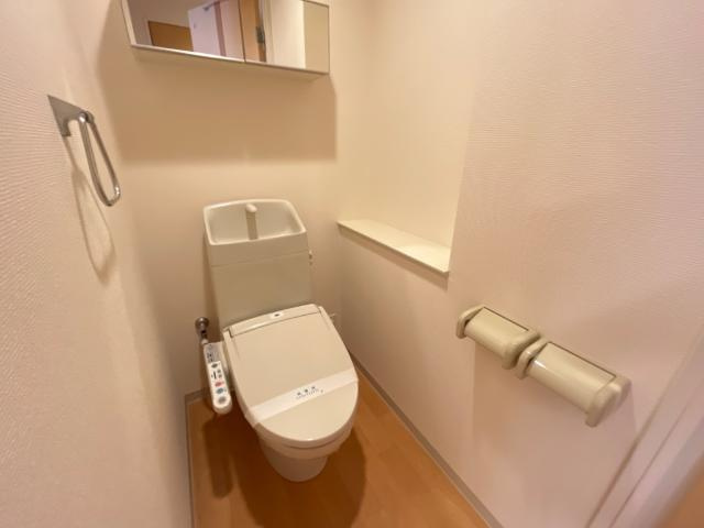アヴァンティ三篠のトイレ|シャワー付トイレ