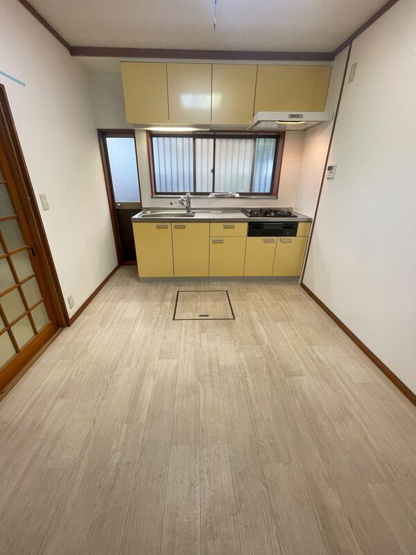 【キッチン】 | 平野戸建 | キッチンでお料理をお楽しみください