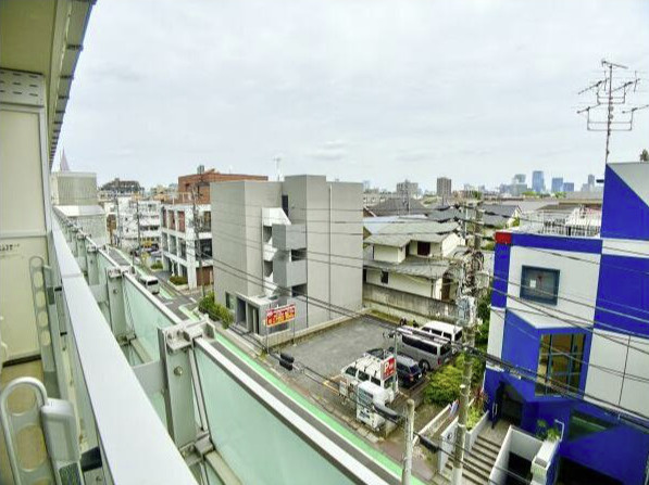 プラウド代々木初台のバルコニー